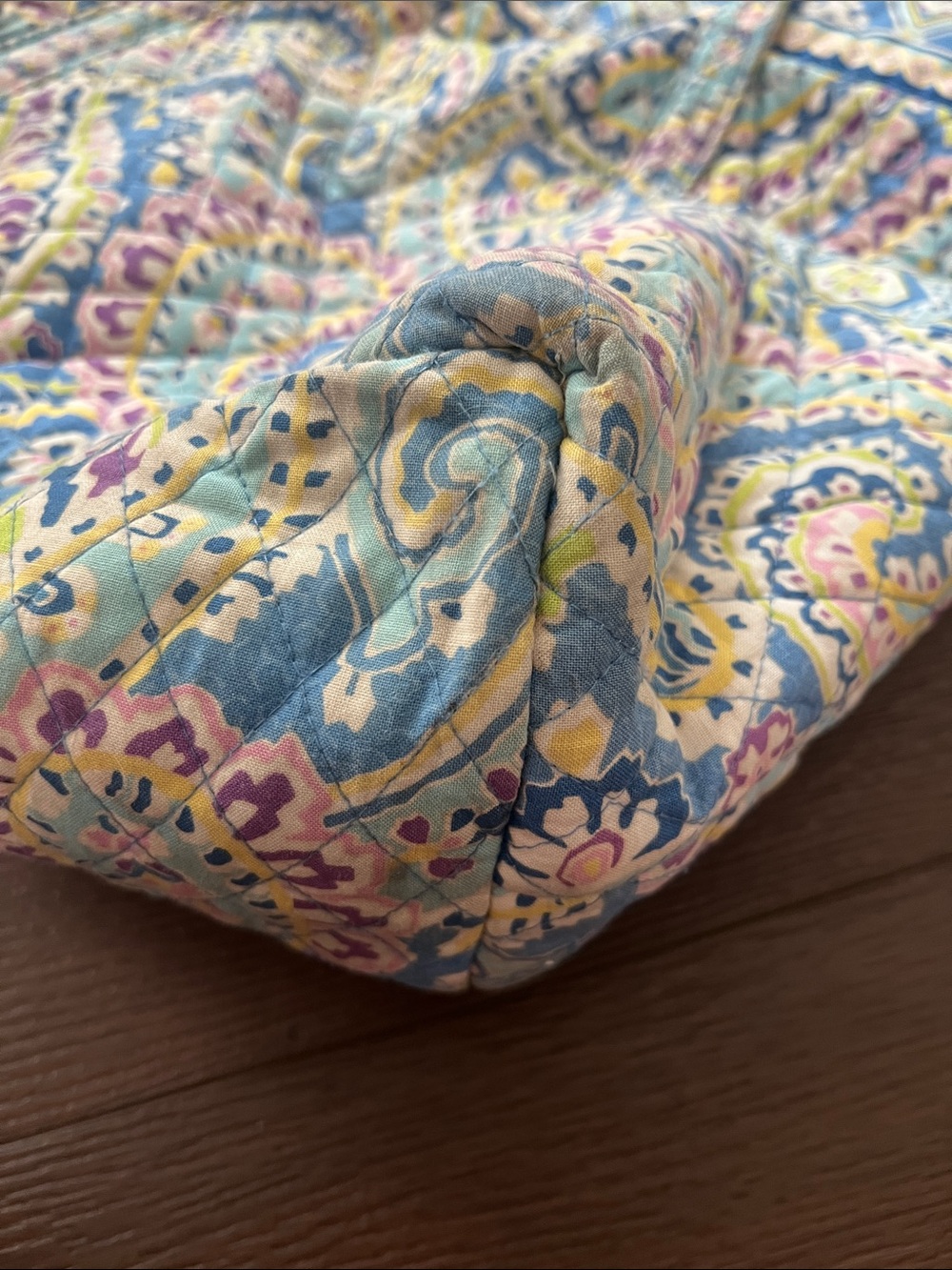 Quilted Vera Bradley Tote Bag - Picture 7 of 8